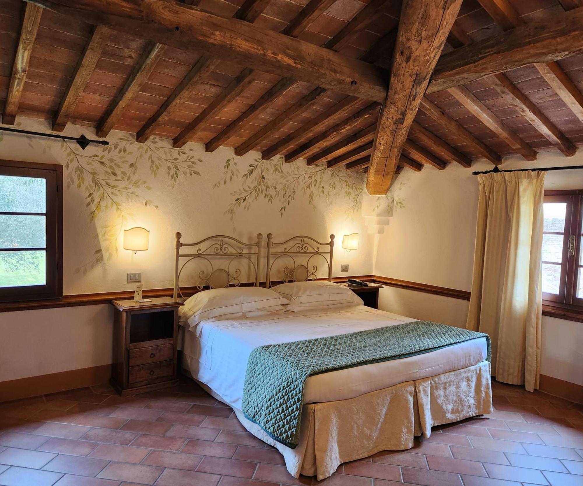 Villa Curina Resort Castelnuovo Berardenga Exterior photo